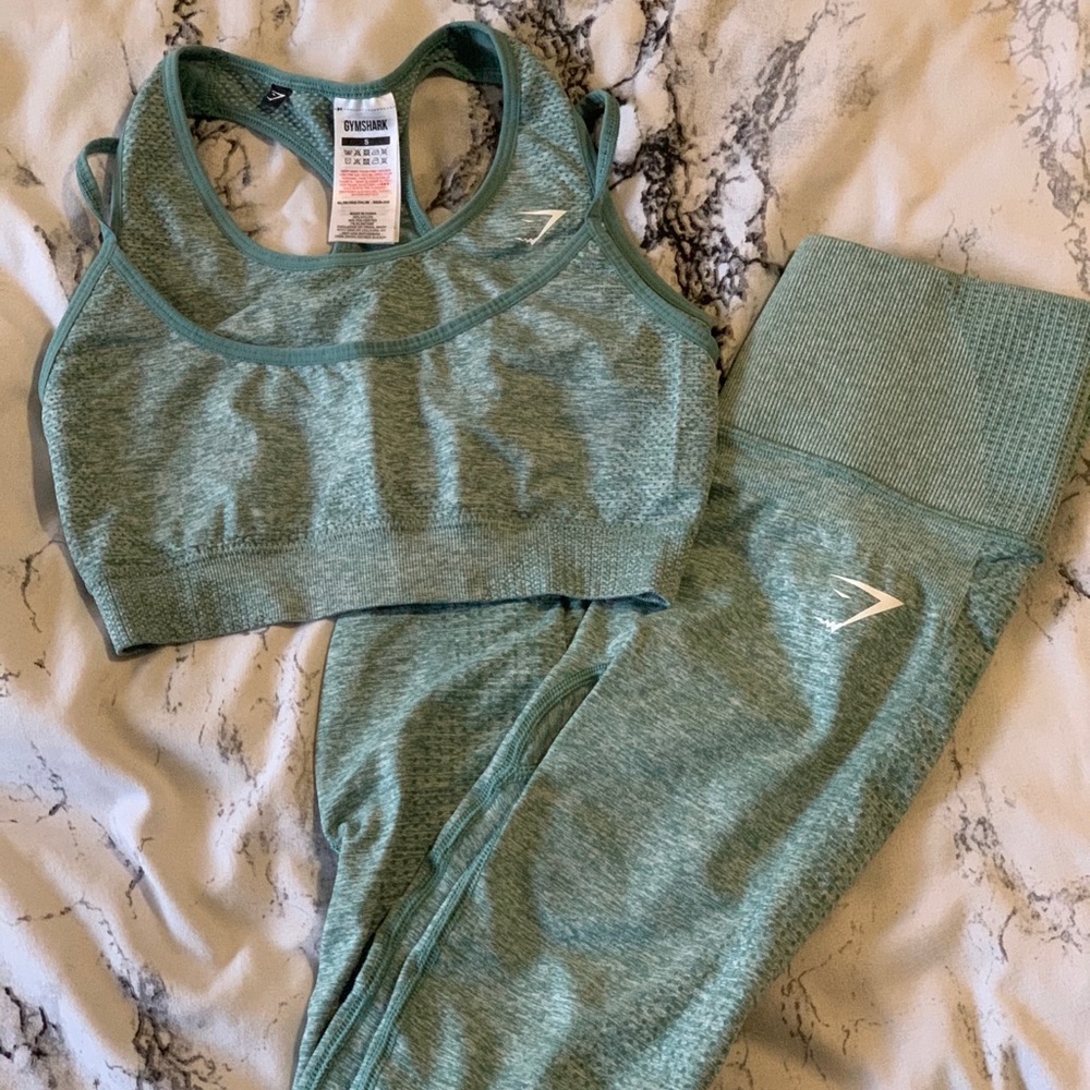 Gymshark Vital Rise Set